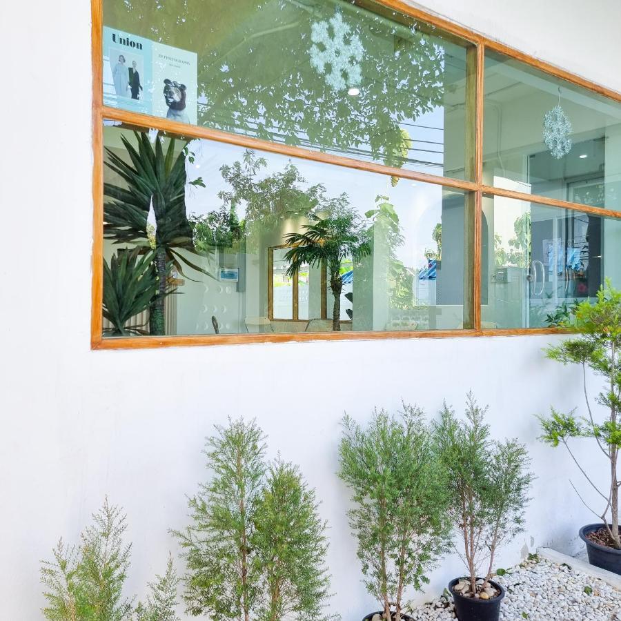 The Zai Apartment Ban Krathum Lom Luaran gambar