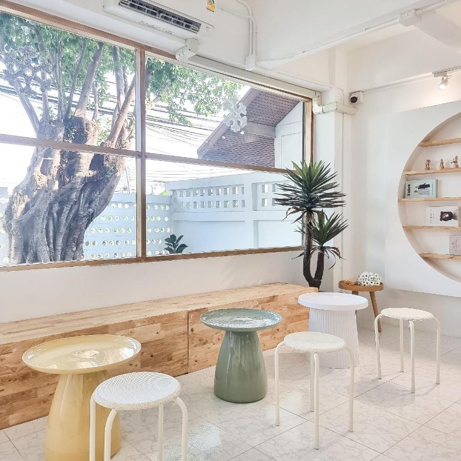 The Zai Apartment Ban Krathum Lom Luaran gambar